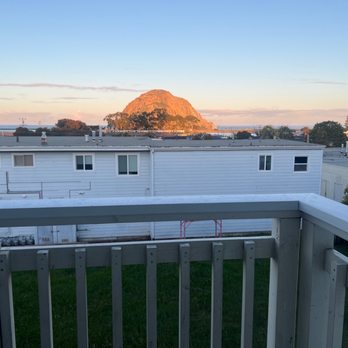 Harbor House Inn - Morning view from room 206 on March 7th - Hotels Near Me - Morro Bay, California Harbor House Inn - Morning view from room 206 on March 7th - Hotels Near Me - Morro Bay, California