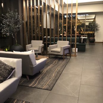 Hyatt House LAX - Lobby - Hotels Near Me - Los Angeles, California