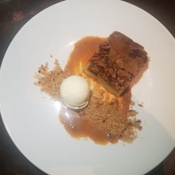 Ninety Acres - Pecan tarte - New American Near Me - Peapack, New Jersey