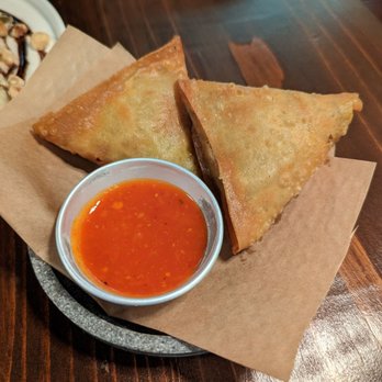 Louvre Michaelense - Veggie samosas - Cafes Near Me - Ponta Delgada, 20