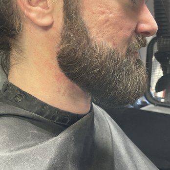 White Coats Barbershop - Beard trim - Barbers Near Me - Vancouver, Washington White Coats Barbershop - Beard trim - Barbers Near Me - Vancouver, Washington