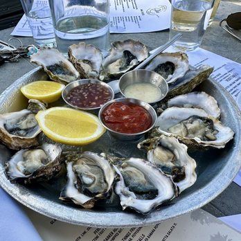 Ellie's - Oysters on HH - Italian Near Me - Long Beach, California Ellie's - Oysters on HH - Italian Near Me - Long Beach, California