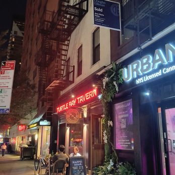 Turtle Bay Tavern - Burgers Near Me - New York, New York Turtle Bay Tavern - Burgers Near Me - New York, New York