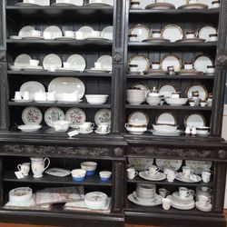 Estate Services - Lots of lovely dish sets