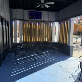 Blue Pizza - Pizza Near Me - Columbia, South Carolina