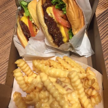 Shake Shack Glendale - Droooool. Everything in this pic was devoured in 3 minutes. - Burgers Near Me - Glendale, California Shake Shack Glendale - Droooool. Everything in this pic was devoured in 3 minutes. - Burgers Near Me - Glendale, California