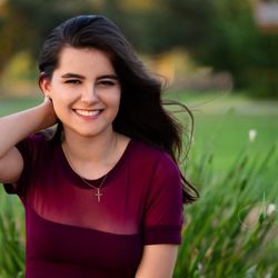 Arnel Gonce Photography - Senior Portrait Photography session on Location!