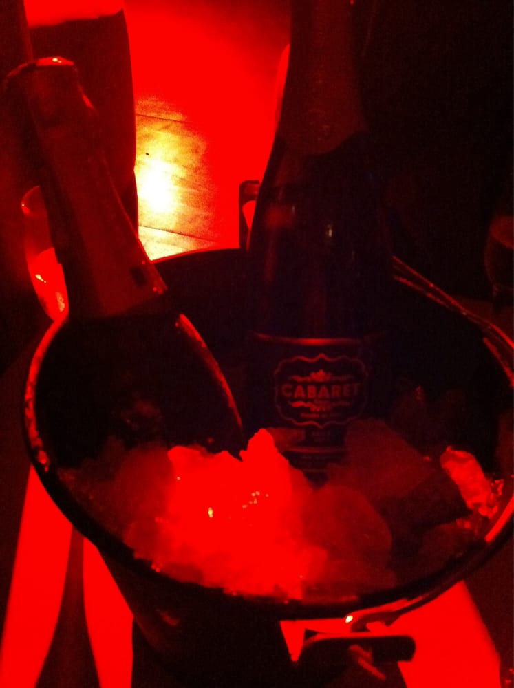 Cabaret Lounge
