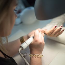 Beauty In - Nageldesign