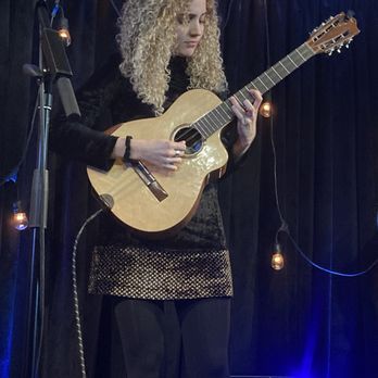 Club Passim - Olivia Soler Espinosa playing the tres - Music Venues Near Me - Cambridge, Massachusetts
