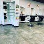 Ria’s Creations Salon