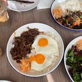 Kasama - Filipino Near Me - Chicago, Illinois