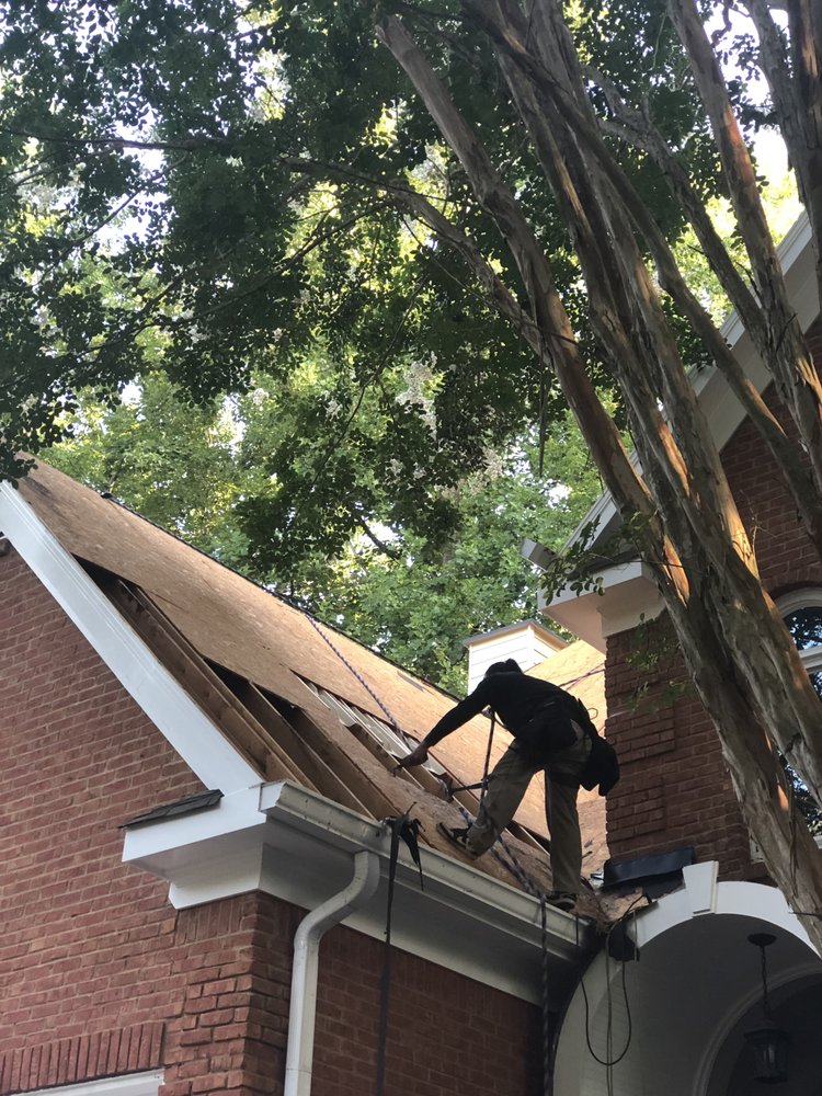 Slide of AAG Enterprises & Southeastern TPO, LLC