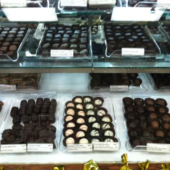 Kilwins Ice Cream - Chocolate - Fudge - Ice Cream & Frozen Yogurt Near Me - St Joseph, Michigan
