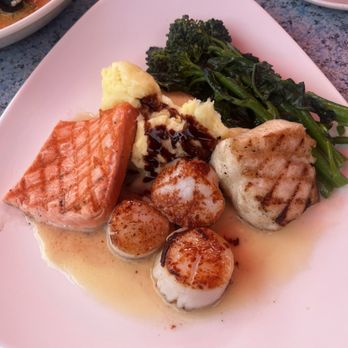 Ivar's Salmon House - Taste of the Northwest *GF - Seafood Near Me - Seattle, Washington Ivar's Salmon House - Taste of the Northwest *GF - Seafood Near Me - Seattle, Washington