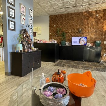 Dipti Eyebrow Threading And Henna Art - Threading Services Near Me - Las Vegas, Nevada Dipti Eyebrow Threading And Henna Art - Threading Services Near Me - Las Vegas, Nevada