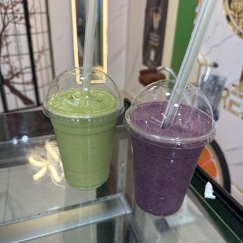 Go Fresh - Berry power & green power - Juice Bars & Smoothies Near Me - Oakland, California Go Fresh - Berry power & green power - Juice Bars & Smoothies Near Me - Oakland, California