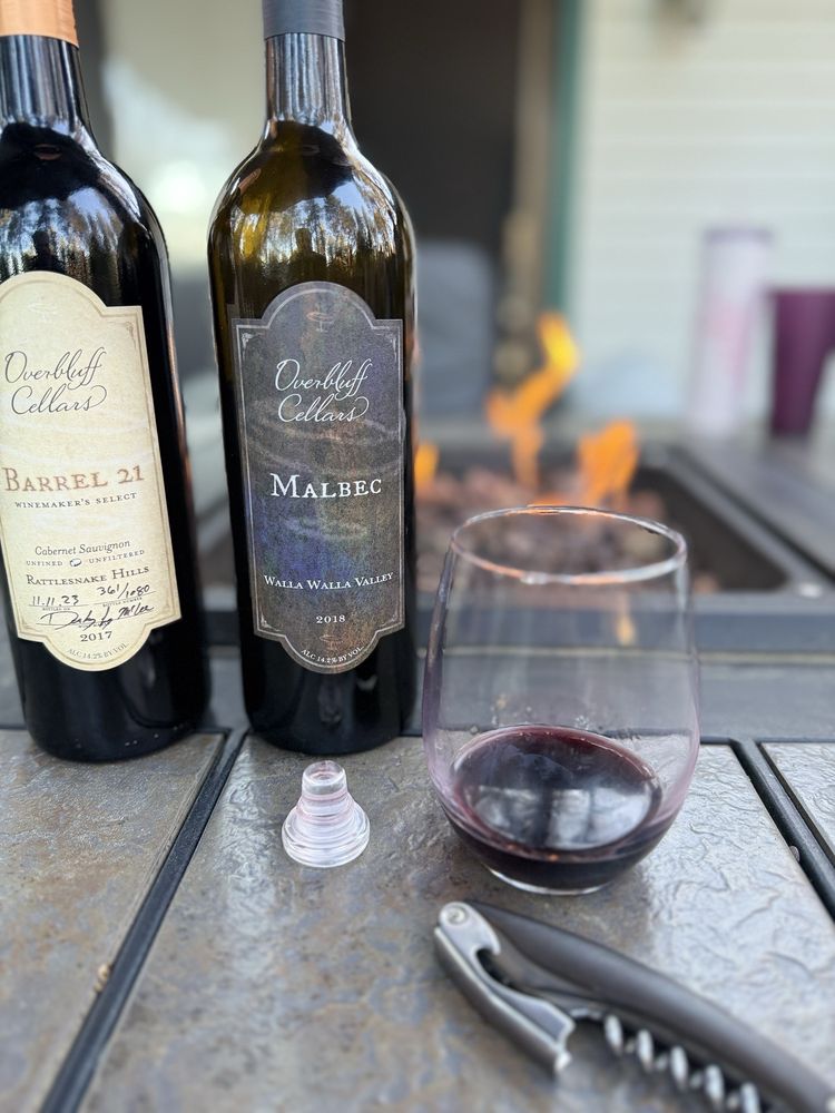 Overbluff Cellars Logo