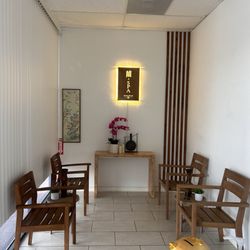 Orchid foot spa