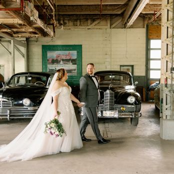 The Wedding Shoppe - Wedding Dresses in sizes 2 - 38 - Bridal Near Me - Berkley, Michigan The Wedding Shoppe - Wedding Dresses in sizes 2 - 38 - Bridal Near Me - Berkley, Michigan
