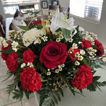 Annie's Flowers - Florists Near Me - Long Beach, California