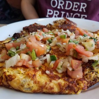 Pete's Grill - Southwest Omelet - New American Near Me - Sunnyside, New York