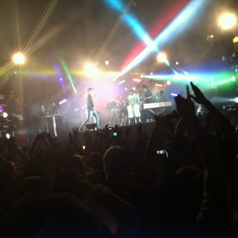 Boulevard Pool - Foster The People Show! - Swimming Pools Near Me - Las Vegas, Nevada Boulevard Pool - Foster The People Show! - Swimming Pools Near Me - Las Vegas, Nevada
