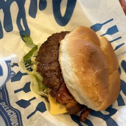 Bacon cheeseburger