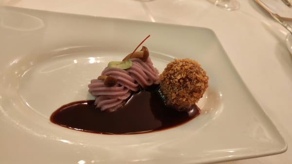 Weinhaus Tante Anna by null