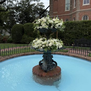 Ritzee Florist & Interior Design - A focal fresh flowers 2 tier design. - Florists Near Me - Memphis, Tennessee