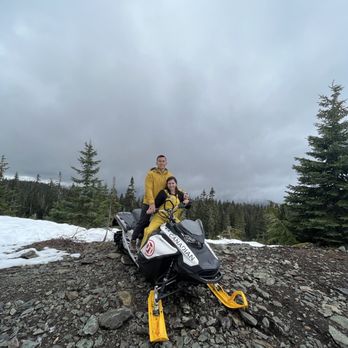 Canadian Wilderness Adventures - Bike tours Near Me - Whistler, British Columbia Canadian Wilderness Adventures - Bike tours Near Me - Whistler, British Columbia