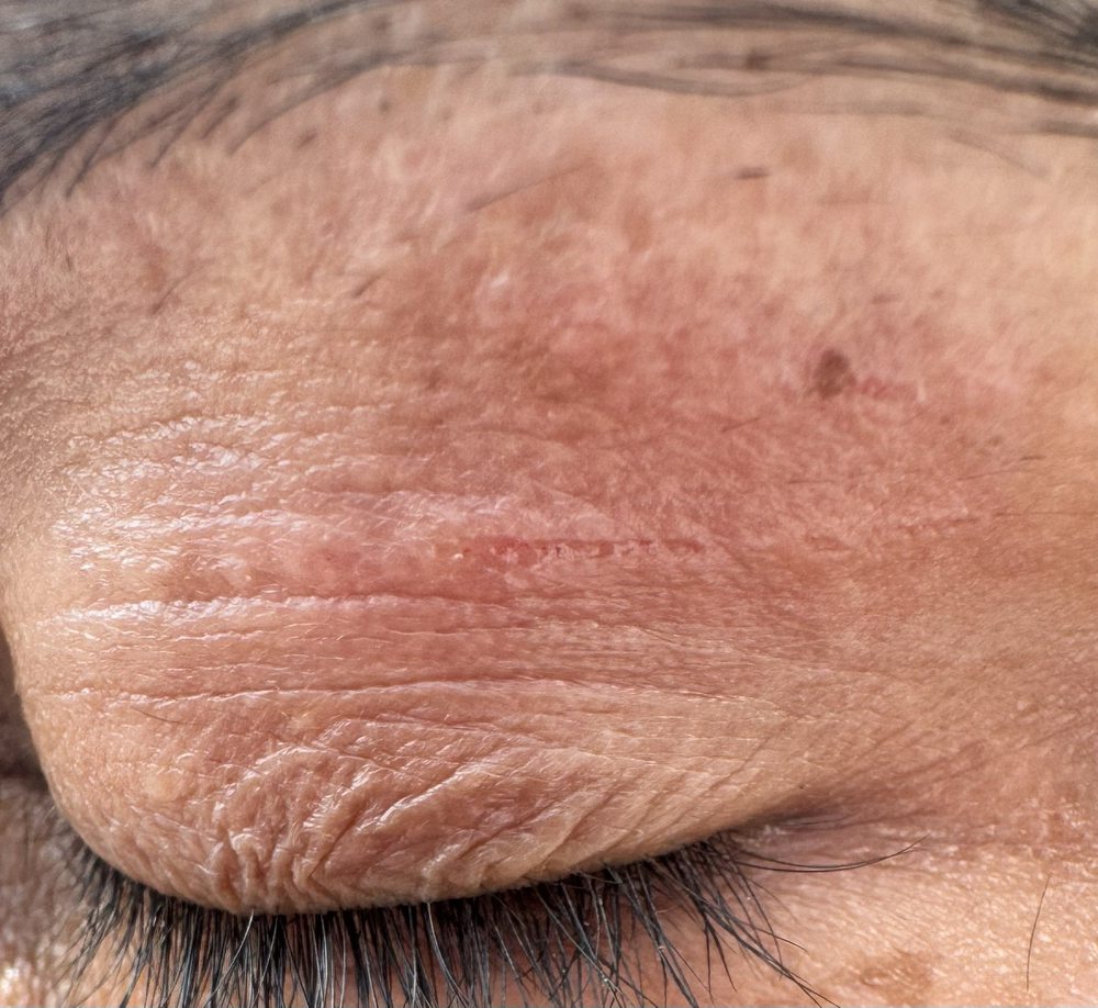 THREADING WORLD GLENDALE GALLERIA Updated June 2024 100 W