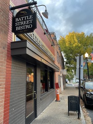 Battle Street Bistro by null