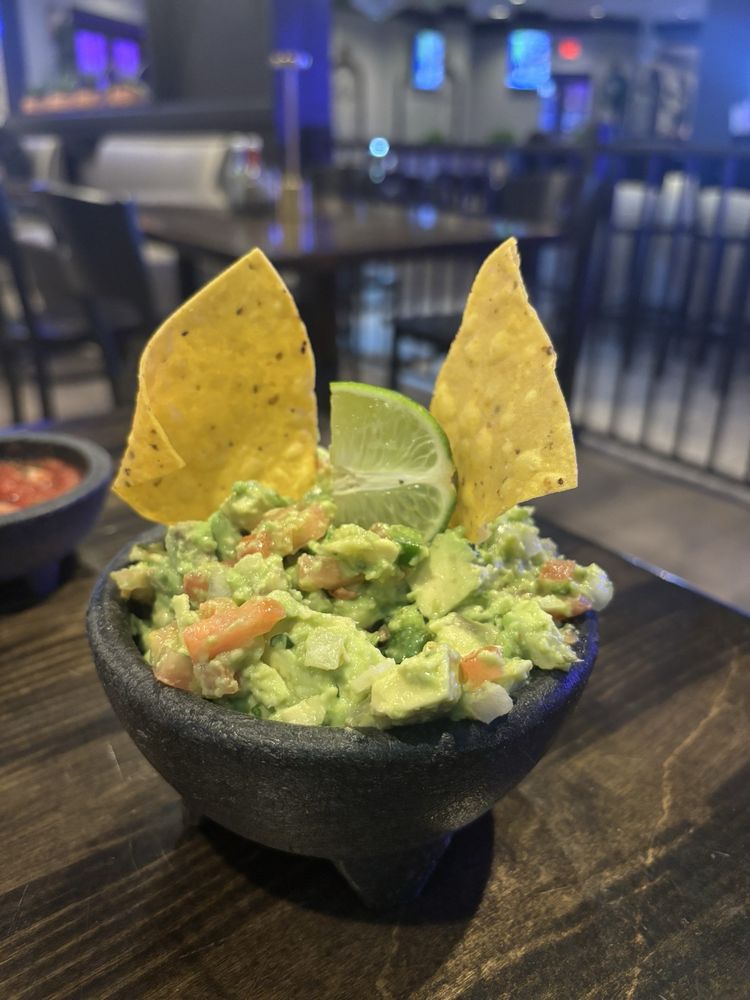 Somos Familia Mexican Restaurant