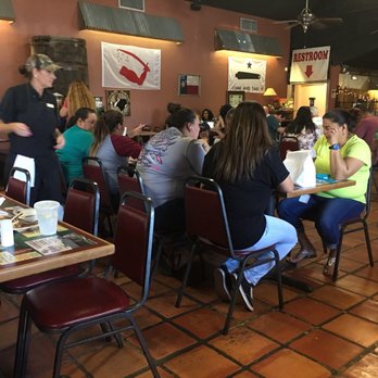 Howard's BBQ & Catering - Dining room large enough for groups - Barbeque Near Me - Corpus Christi, Texas Howard's BBQ & Catering - Dining room large enough for groups - Barbeque Near Me - Corpus Christi, Texas