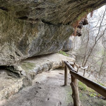 Hamilton Pool Preserve - Path around the pool - Parks Near Me - Dripping Springs, Texas Hamilton Pool Preserve - Path around the pool - Parks Near Me - Dripping Springs, Texas