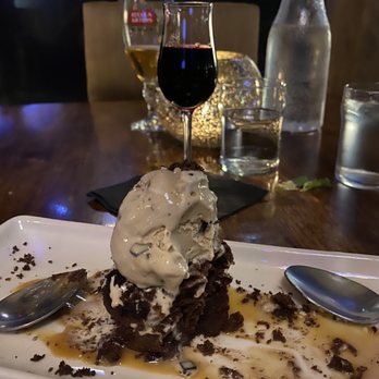 BrickHouse 737 - Flourless chocolate cake - New American Near Me - Ouray, Colorado