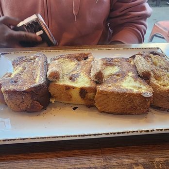 Madres Brunch - Breakfast & Brunch Near Me - Long Beach, California Madres Brunch - Breakfast & Brunch Near Me - Long Beach, California