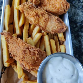 Topgolf - Chicken tenders with Ranch dressing - Golf Near Me - Virginia Beach, Virginia
