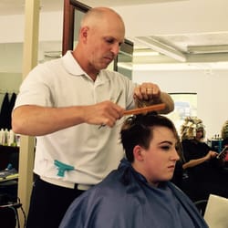 Fountain of Youth Academy of Cosmetology - Cutting class