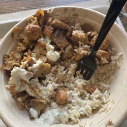 Pita Bowl Greek Cuisine - Chicken bowl