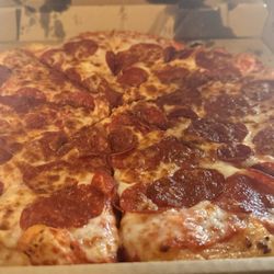 Golden Pizza And Wings