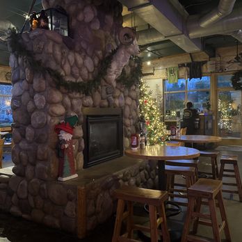 Sequoia Brewing Company - Fireplace - Breweries Near Me - Fresno, California Sequoia Brewing Company - Fireplace - Breweries Near Me - Fresno, California