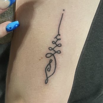 Golden Dagger - Piercing Near Me - Bakersfield, California