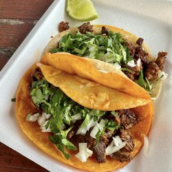 Los Arcos Taqueria - Champ & Pastor Tacos