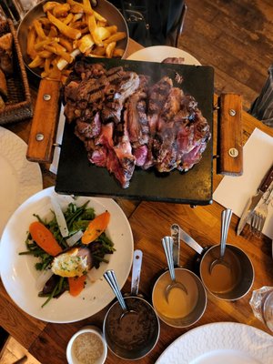 Sacrée Fleur Montmartre by null