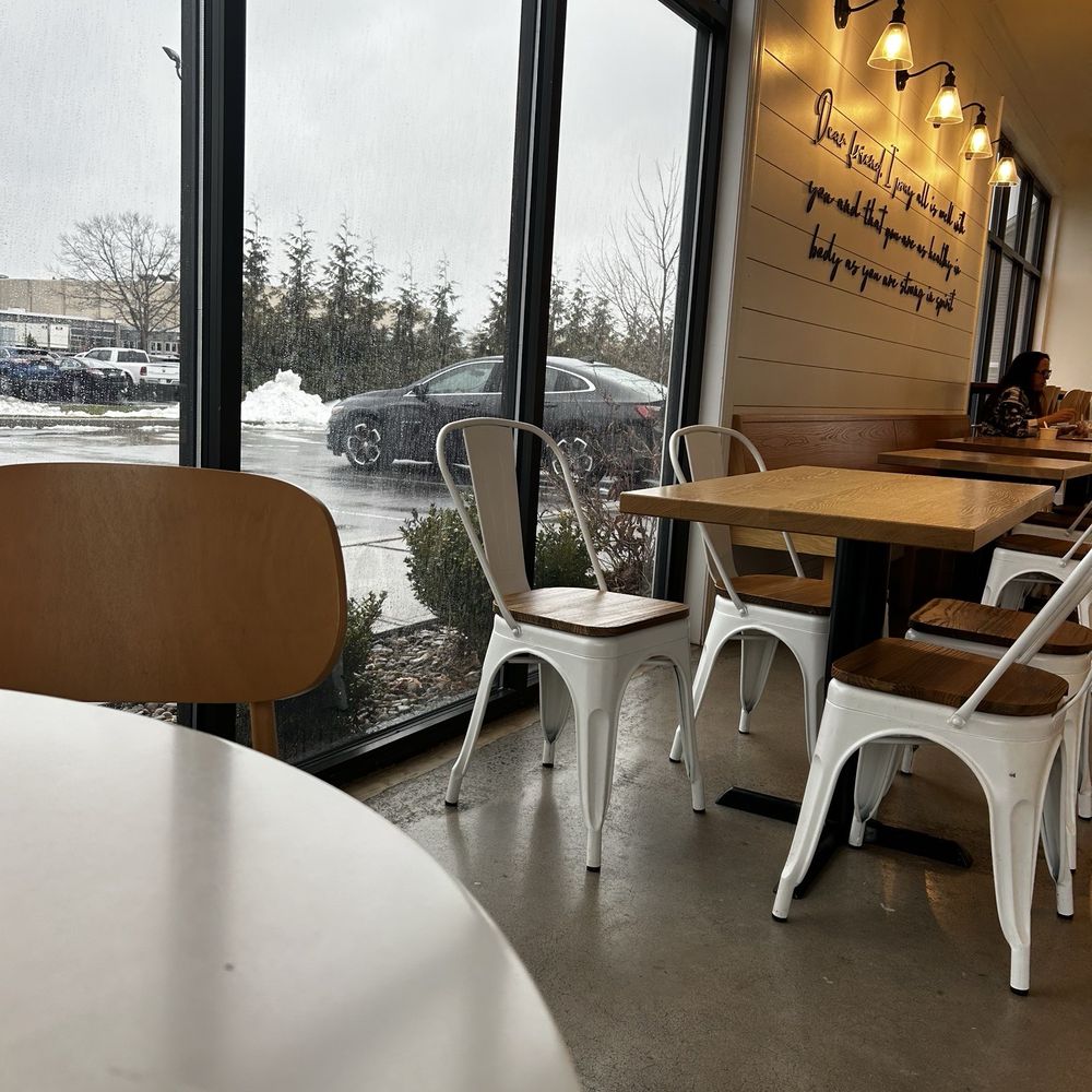 Be Nourished - Seating area - Salad Near Me - Schenectady, New York Be Nourished - Seating area - Salad Near Me - Schenectady, New York