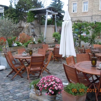 Weinhöfchen - Wine Bars Near Me - Oppenheim, RP Weinhöfchen - Wine Bars Near Me - Oppenheim, RP