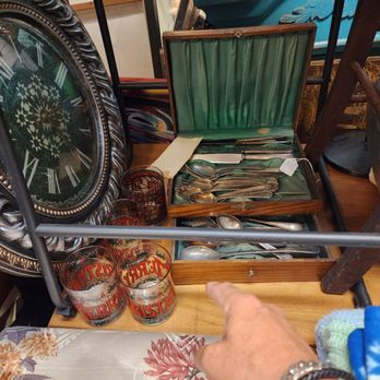 Jack Jack's Place - Used, Vintage & Consignment Near Me - Tamarac, Florida