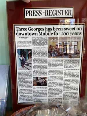 Three Georges Candy by null